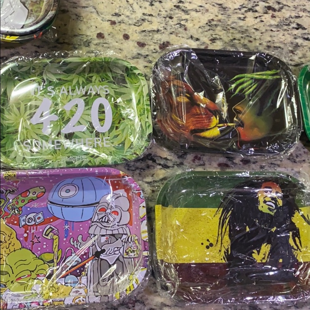 COPY - Tray - Picture 2 of 3